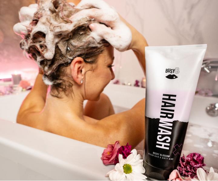 Szampon do wszystkich rodzajw wosw BusyB Hair Wash Becky Blossom - 230 ml