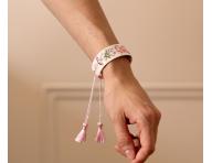 Elegancka bransoletka z kwiatowym haftem Kerasilk x Ellie Mac Strength Bracelet